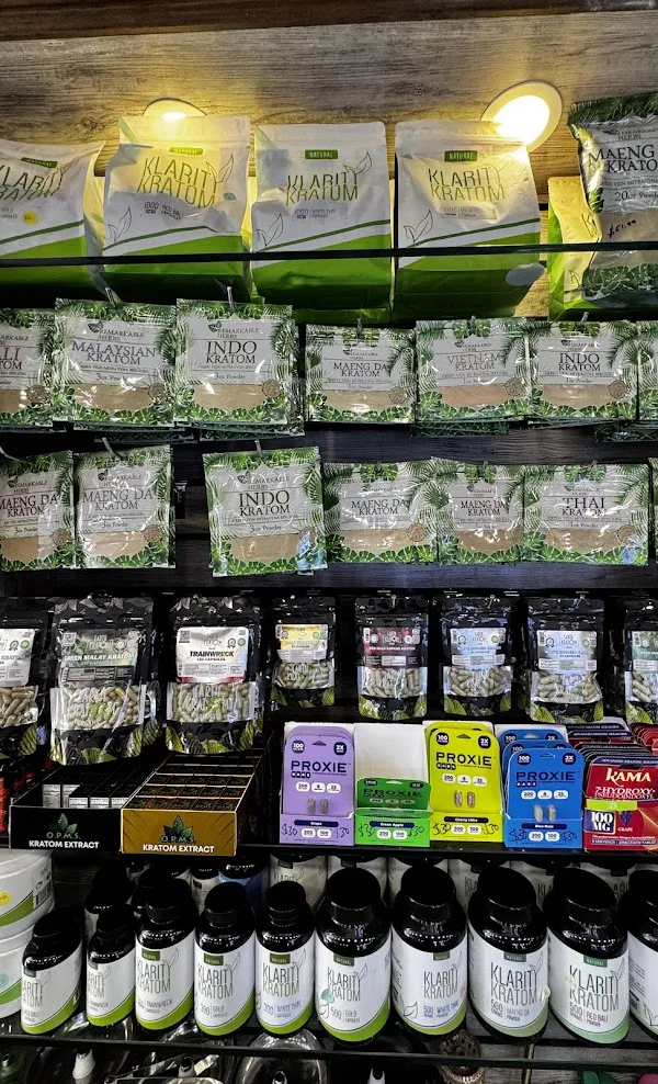 Kratom powders, capsules and extracts on the shelf