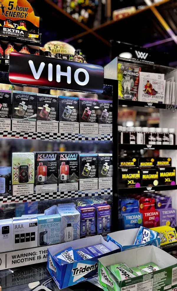 Disposable vape case at Smoke Plus Cellular